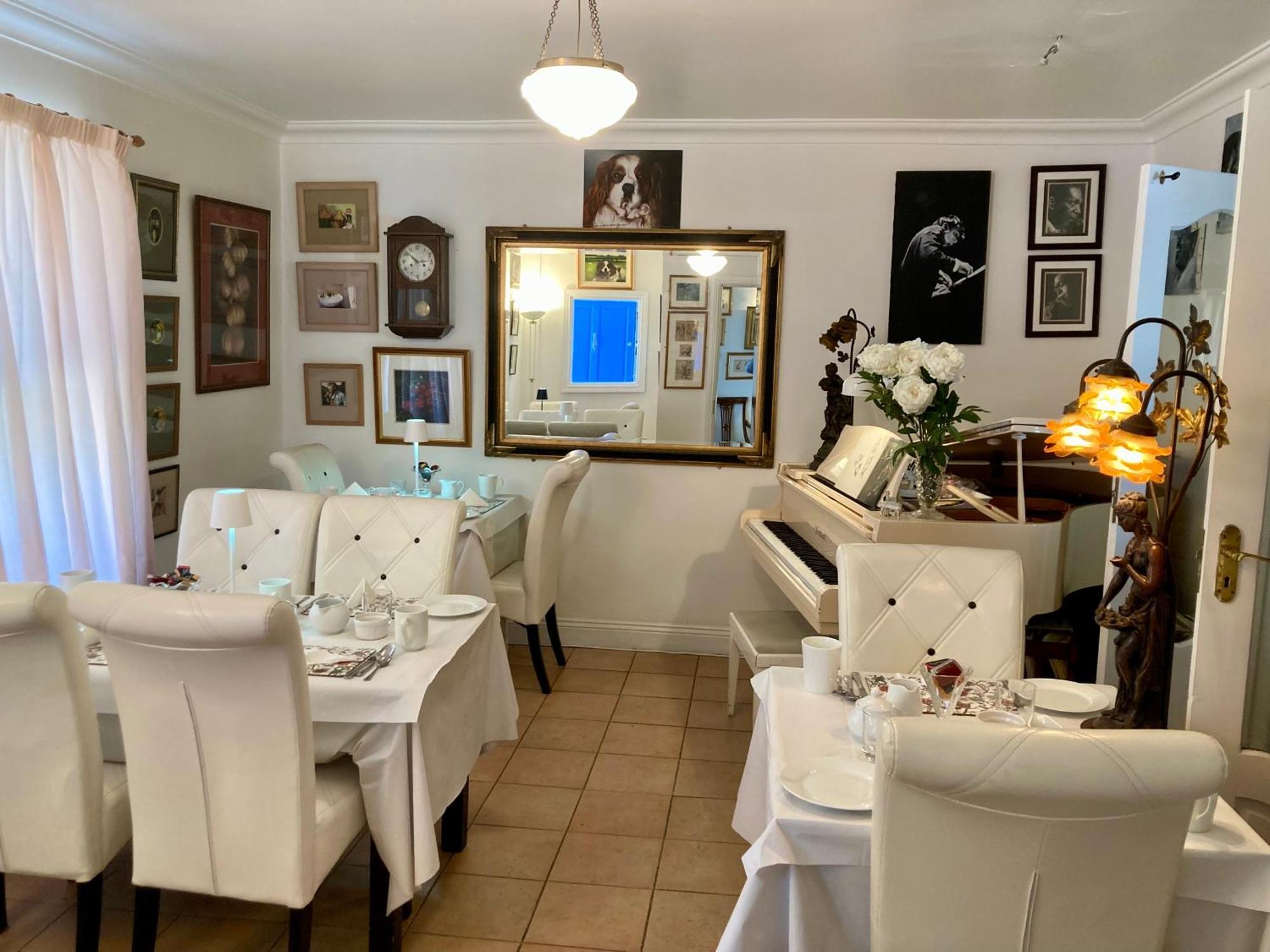 The Gallery B&B, The Glen, Kinsale ,County Cork Екстер'єр фото